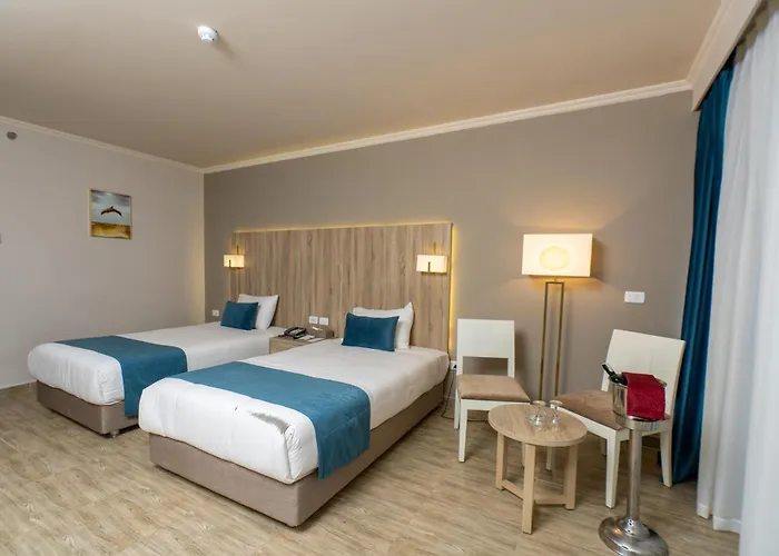 Üdülőközpont Seven Seas Jolie Bay 5*