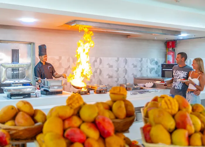 Seven Seas Jolie Bay Üdülőközpont 5*